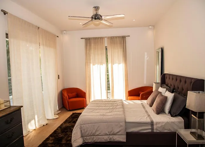 Croix Des Gardes Willa